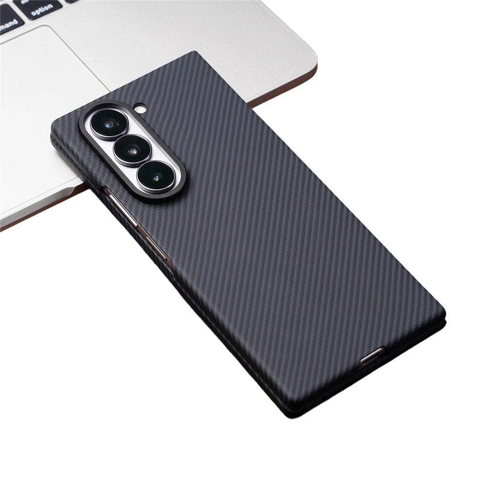 Funda para Samsung Galaxy Z Fold6 5G compatible con MagSafe, con textura de fibra de carbono y cristal templado.