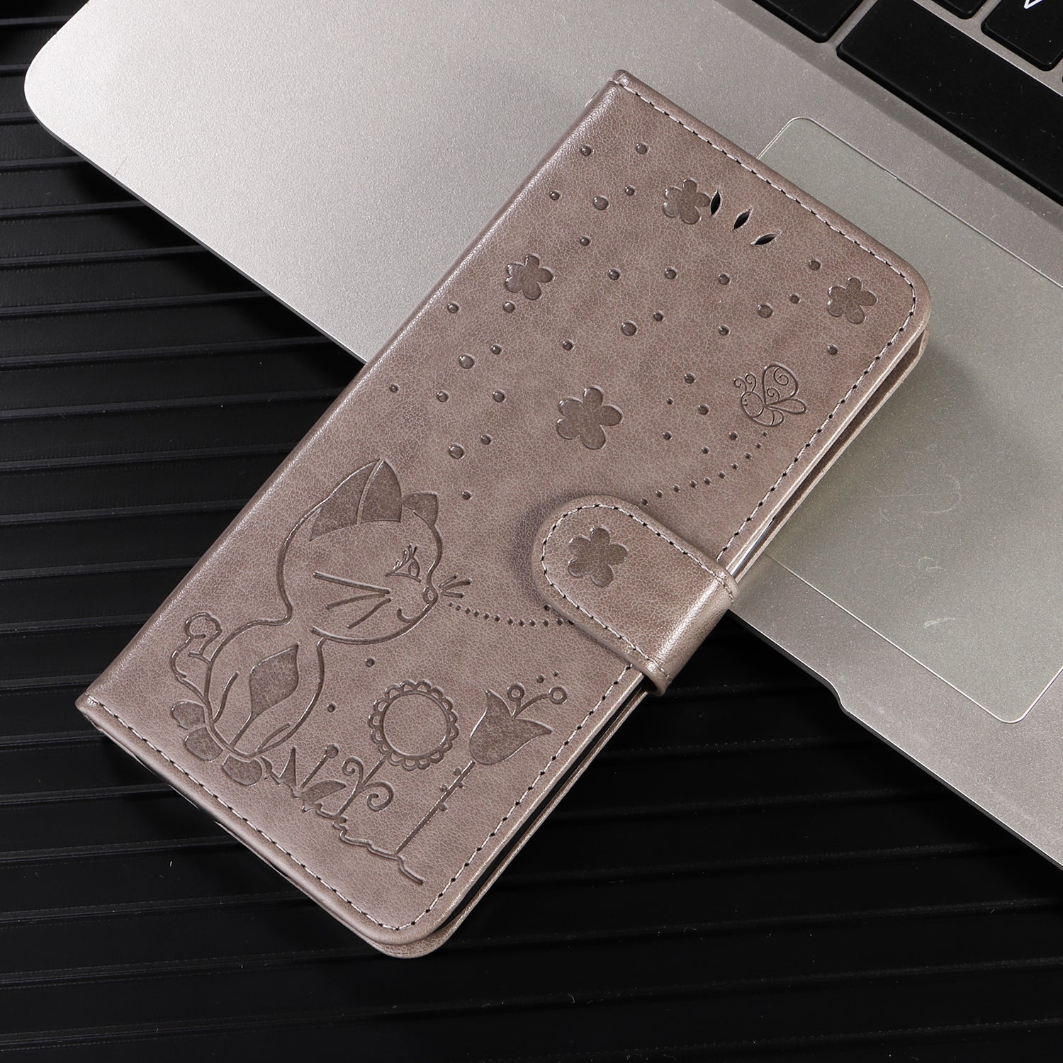 For Honor X9d 5G / Honor X70 5G Leather Wallet Case Cat Bee Pattern Phone Cover Stand