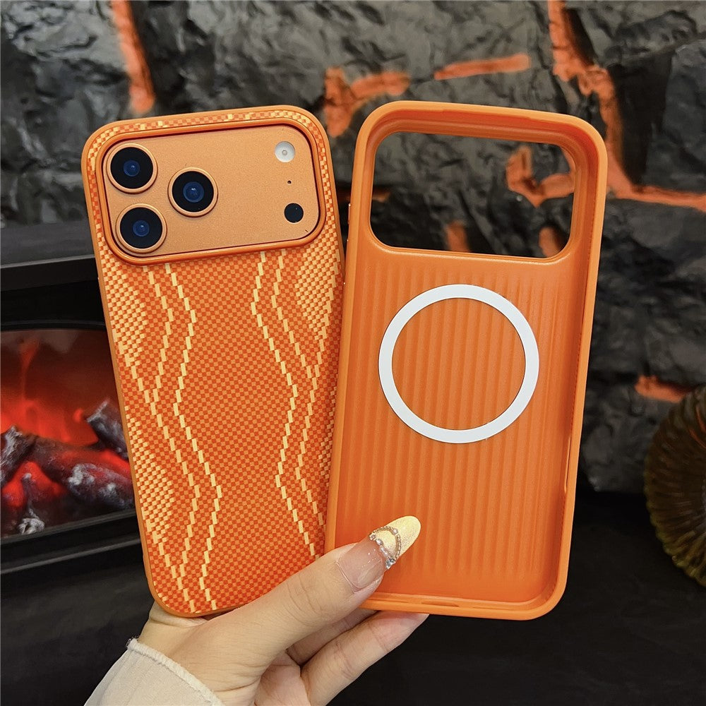 Coque magnétique orange en fibre synthétique + coque arrière en polycarbonate pour iPhone 17 Pro